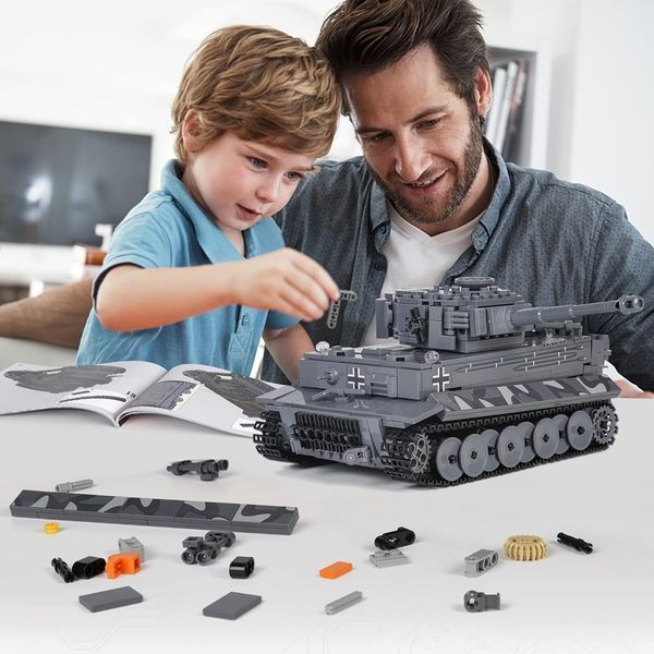 Конструктор танк ТИГР Tiger Tank Mould King Technik 20014, для дорослих та дітей, 800 деталей 20014 фото